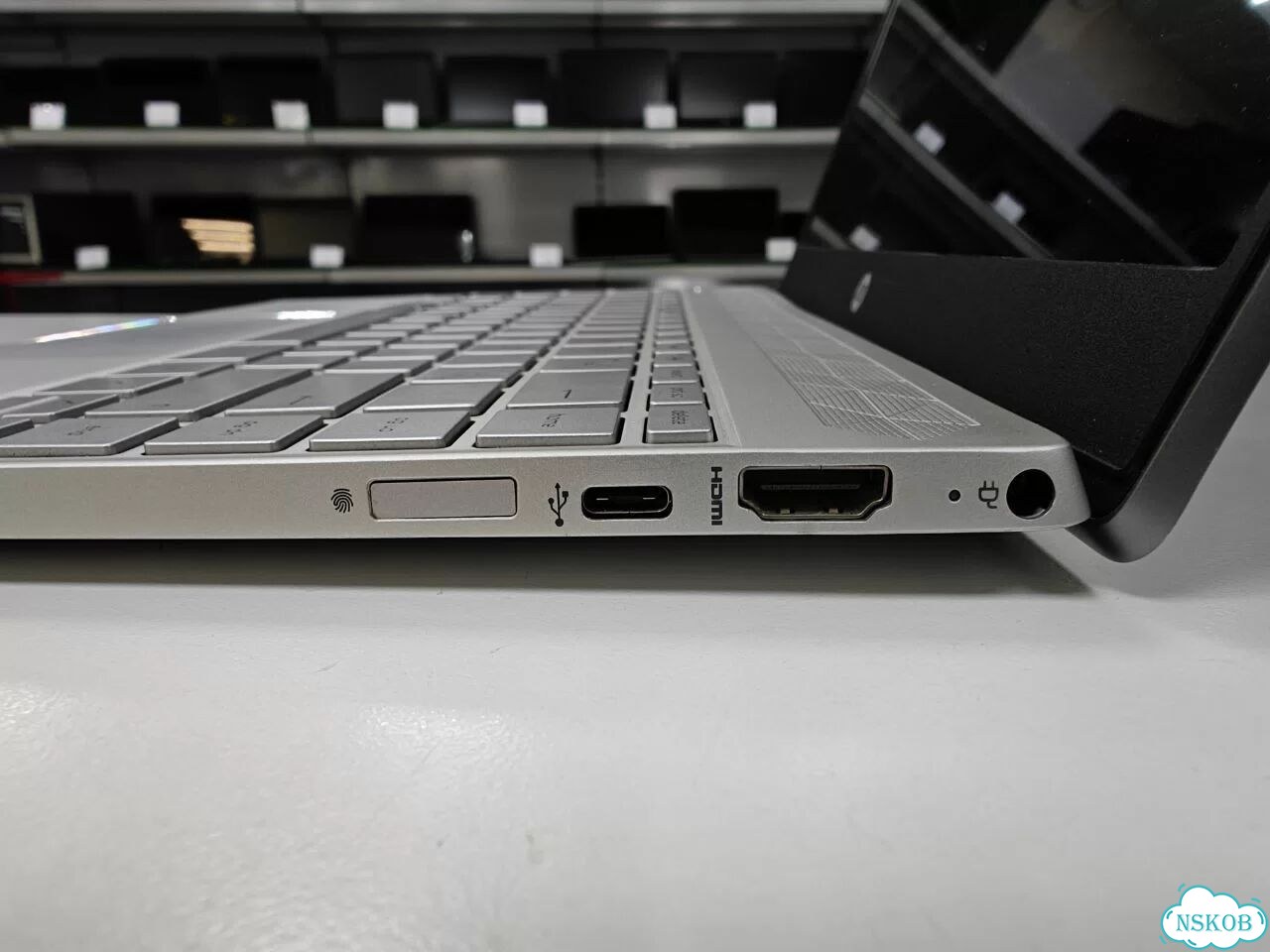 Бизнес ноутбук HP на Core i5-1035G1 фото 3