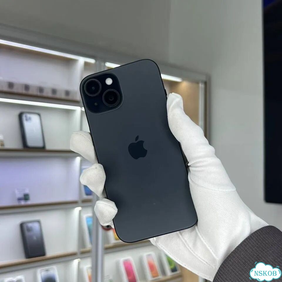 iPhone 15, 128 ГБ фото 1