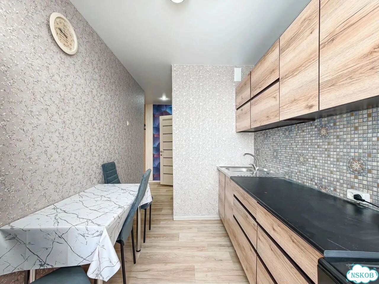 2-к. квартира, 46 м², 7/9 эт. фото 3