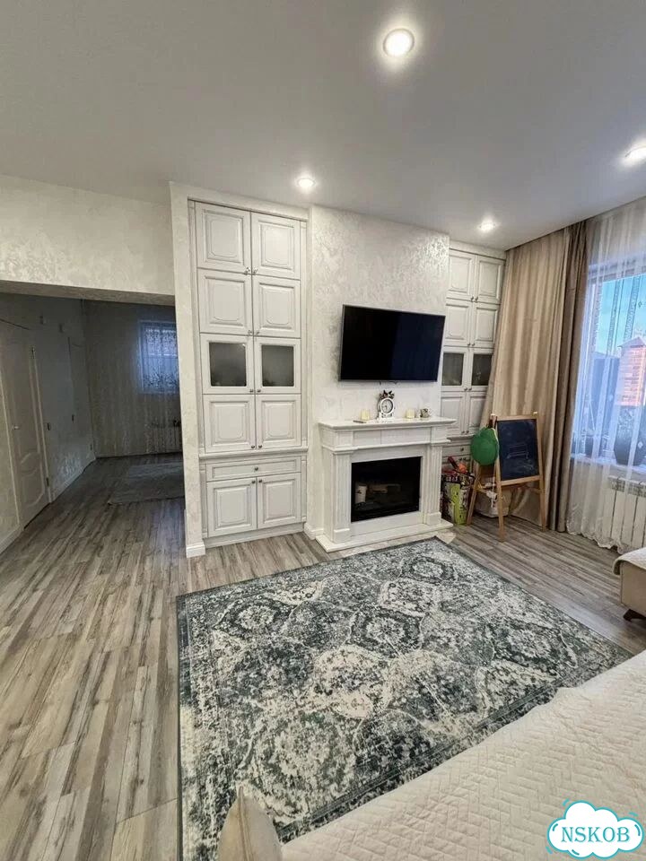 Коттедж 120 м² на участке 10 сот. фото 4
