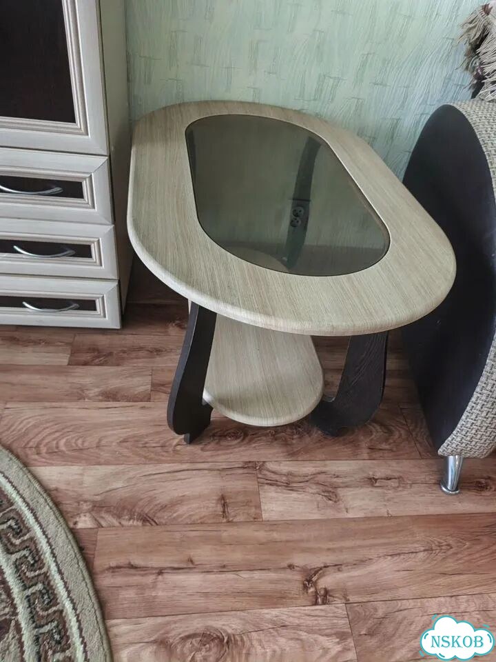 Продам журнальный столик фото 1