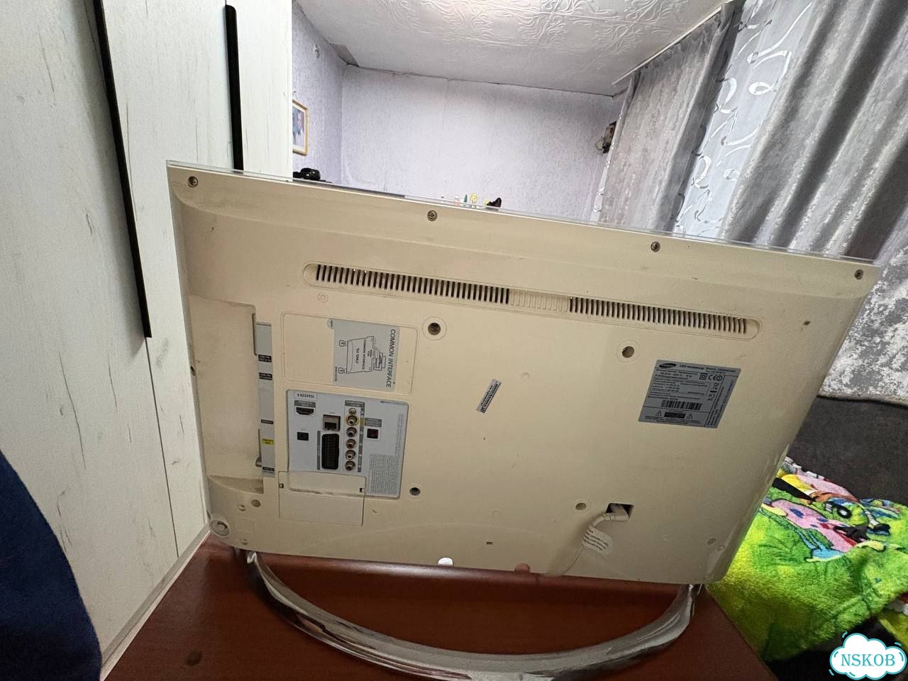 Samsung ue32F451AK фото 2