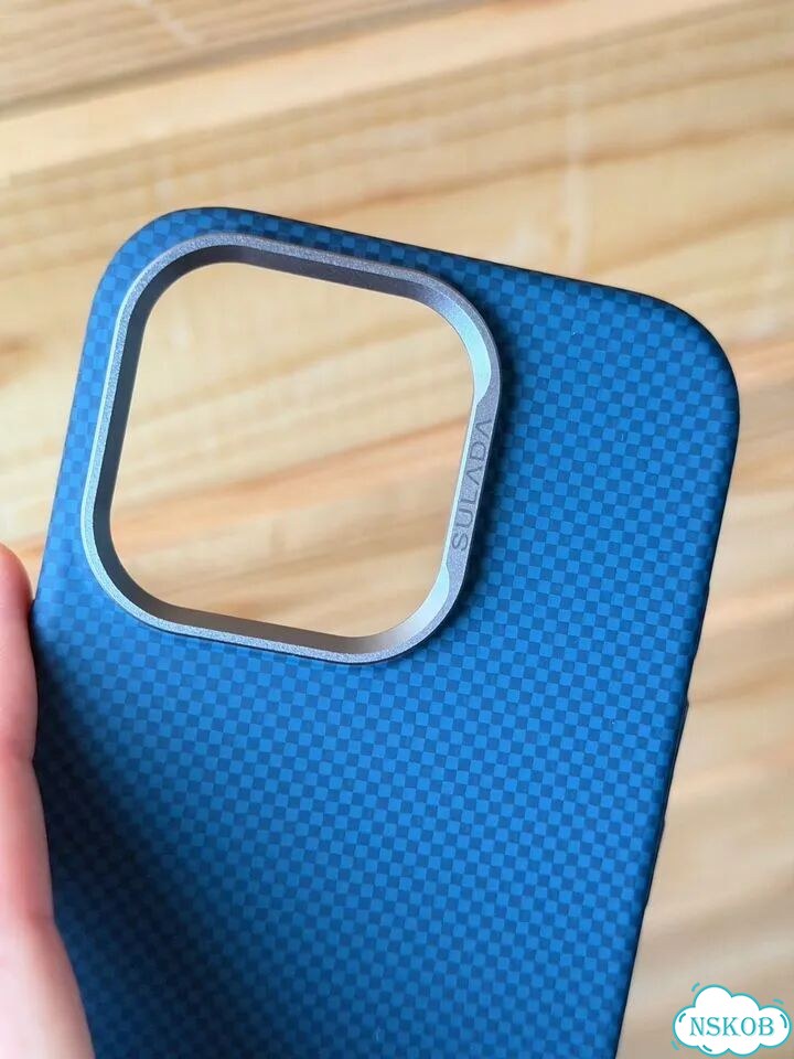 Чехол на iPhone 16 pro фото 2