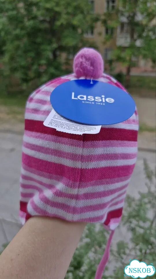 Шапочка Lassie 42-44см новая фото 2