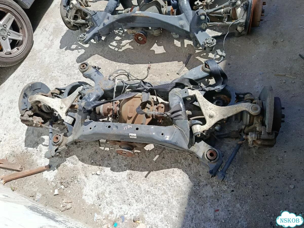 Балка подвески Nissan Elgrand ME51 (зад) фото 5
