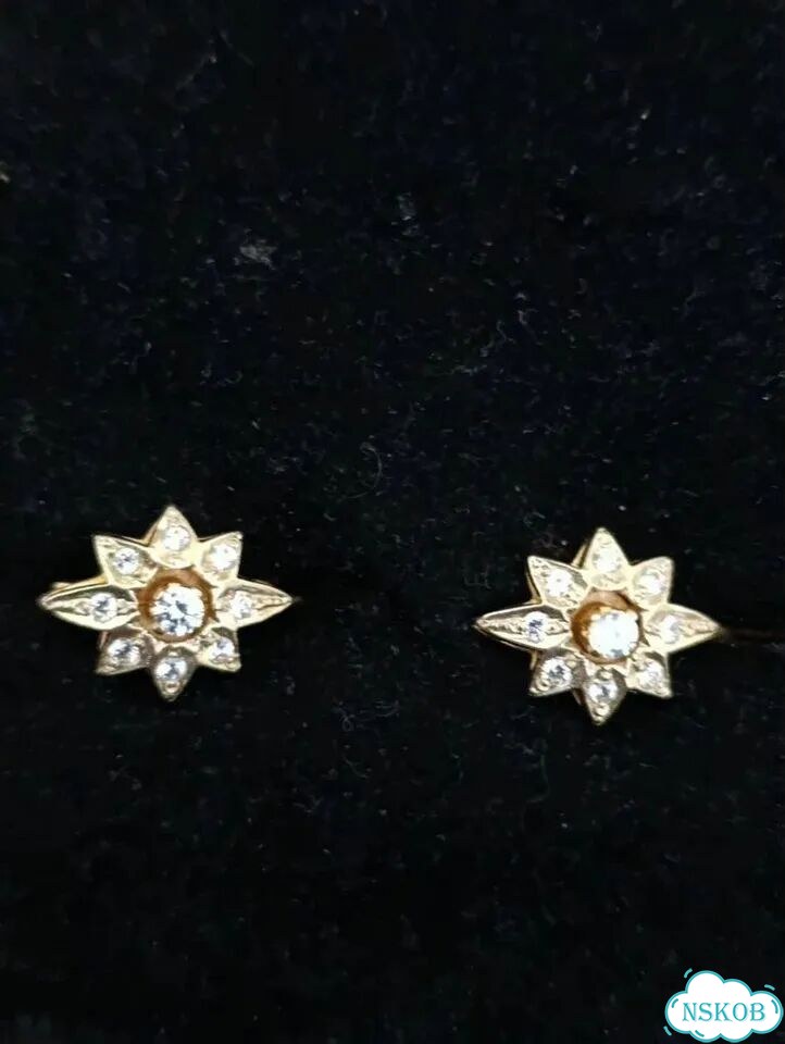 Продам серьги золотые 585 проба фото 3