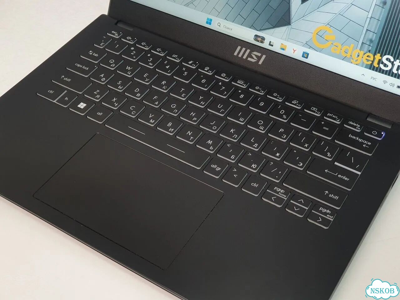 Ноутбук MSI i3 1215U, DDR4 8Gb, SSD 256Gb, IPS FullHD фото 2