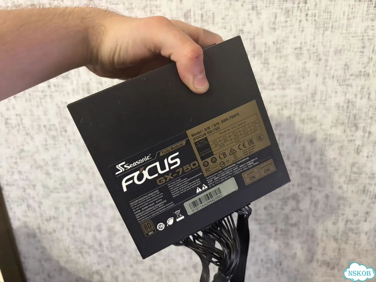 Блок питания Seasonic focus gx-750 gold фото 2