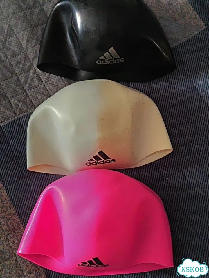 Стартовые шапочки adidas фото 1