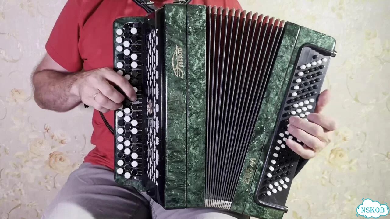 Баян Этюд 205м Новый и даже Новее Нового фото 1