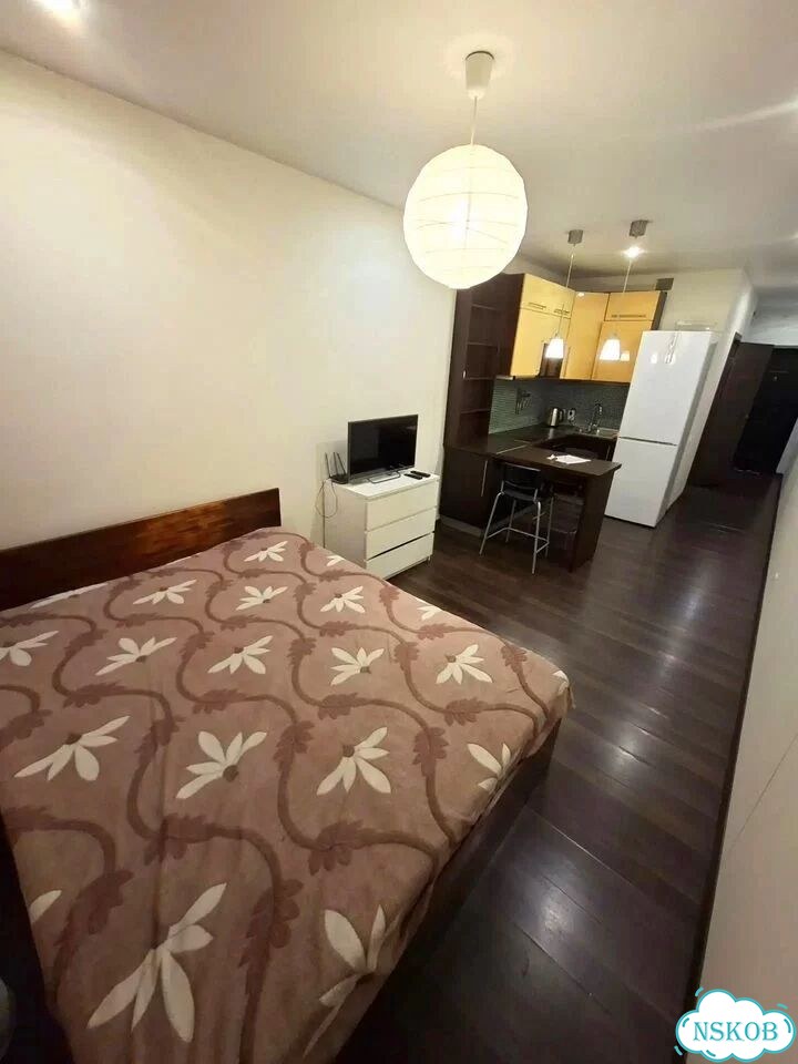 Квартира-студия, 30 м², 13/24 эт. фото 1