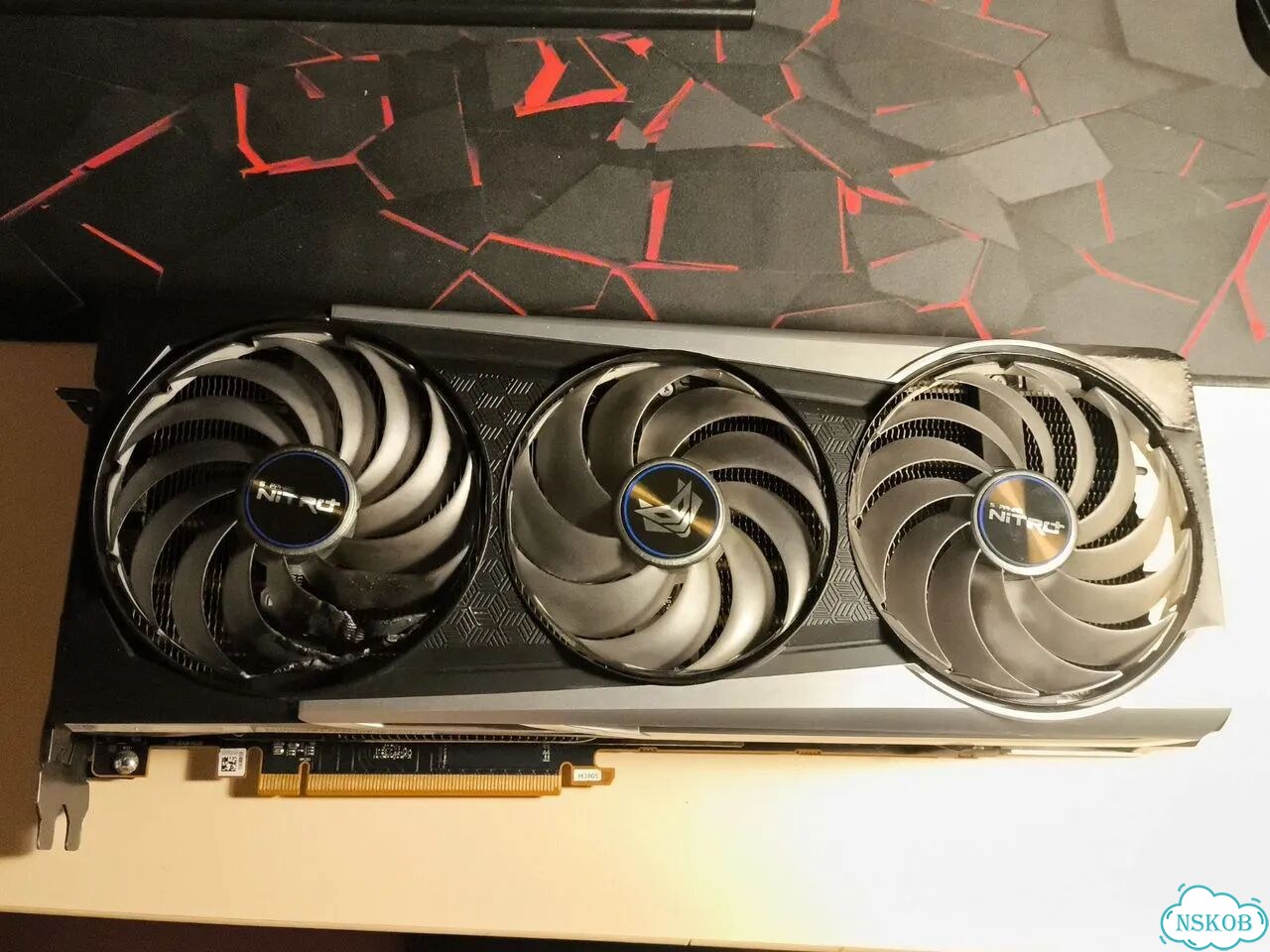 Rx 6800 xt 16gb saphire nitro+ se фото 1