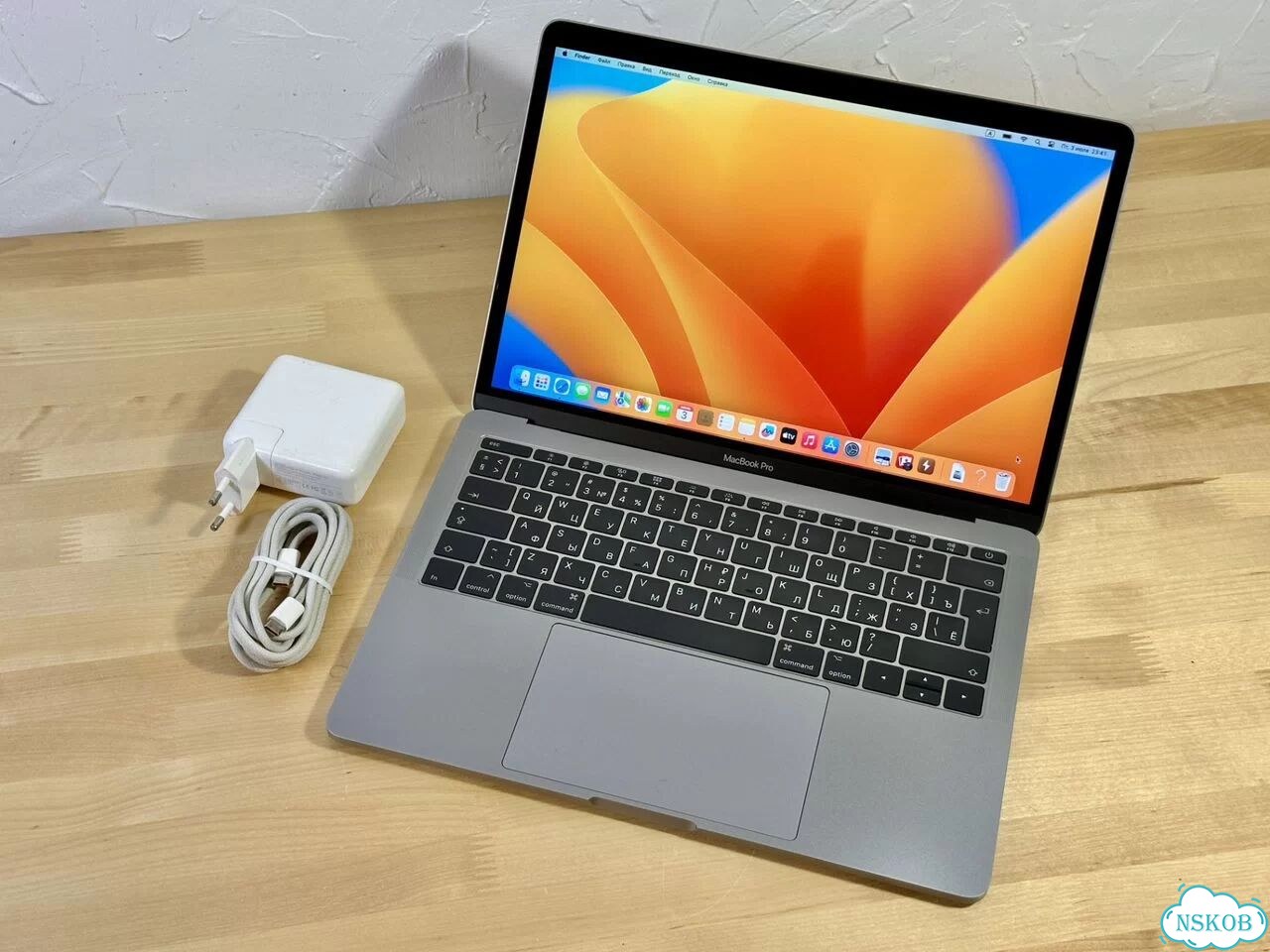 MacBook Pro 13 Core i5 8/256 фото 1