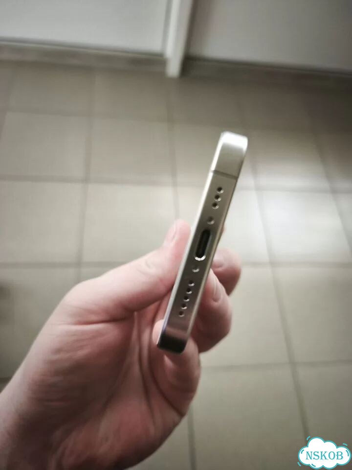 iPhone 15 Pro, 128 ГБ фото 4