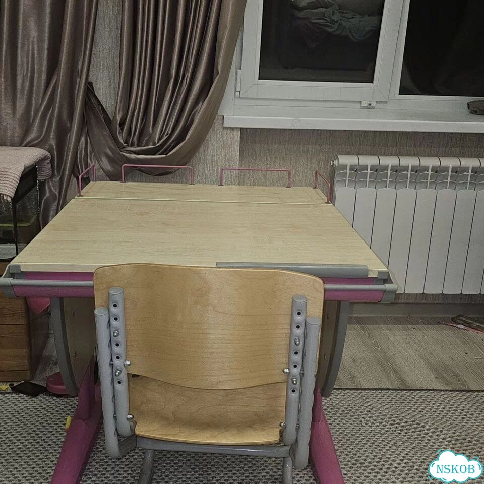 Растущая парта со стулом фото 1