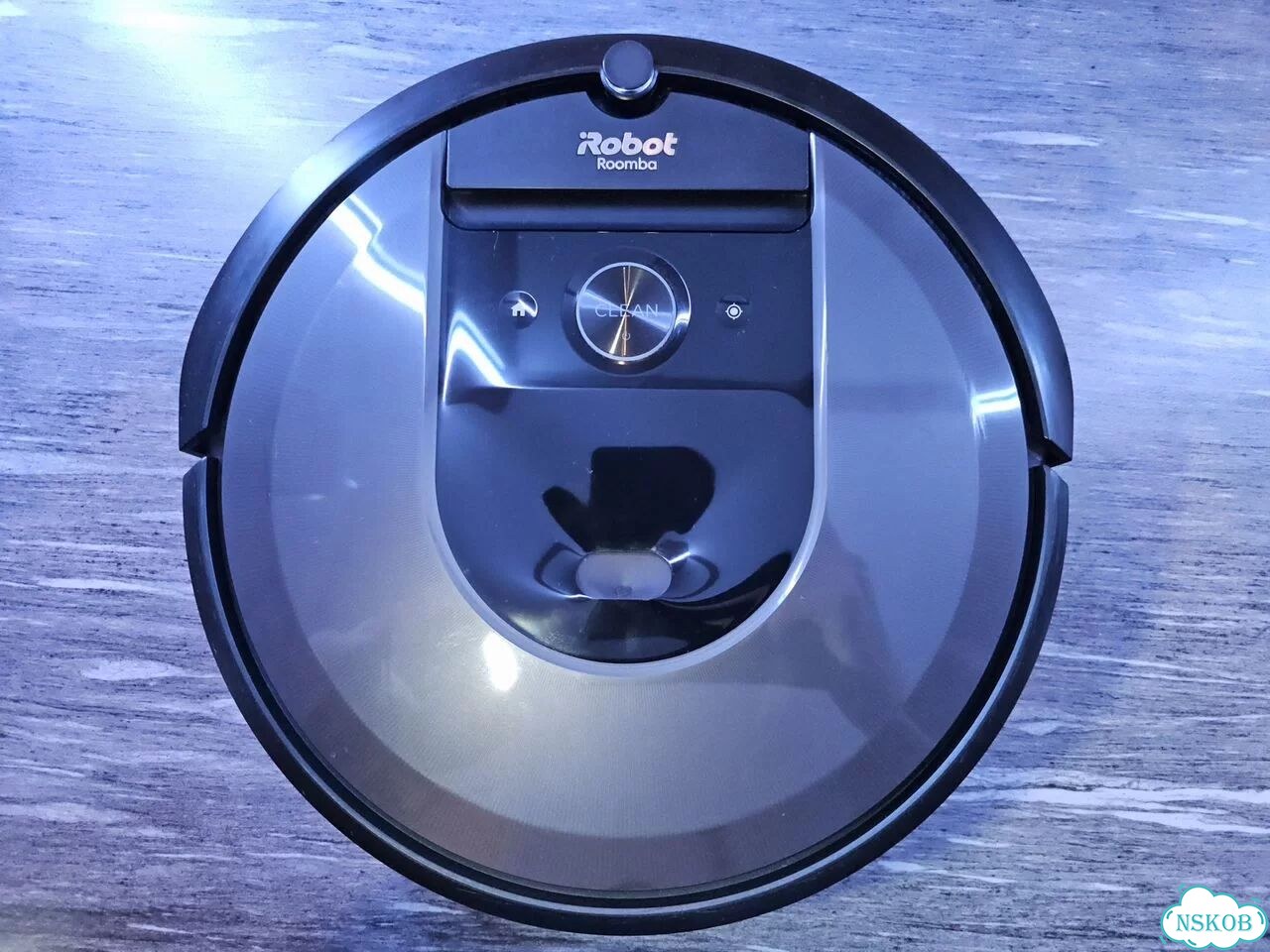 Робот-пылесос iRobot Roomba i7 фото 3
