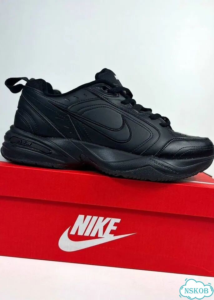 Кроссовки Nike Air Monarch фото 1