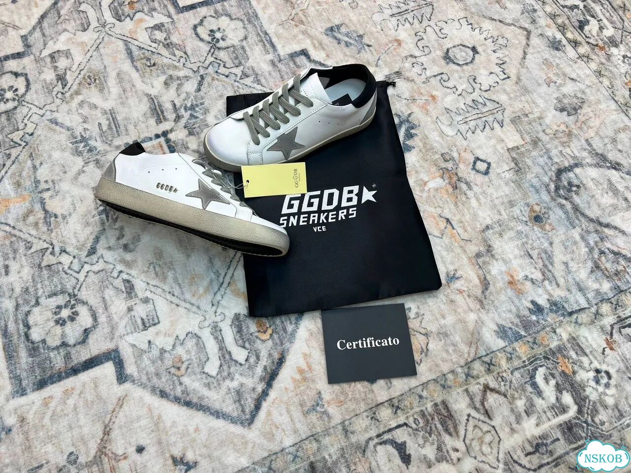Кеды Golden Goose белые фото 3