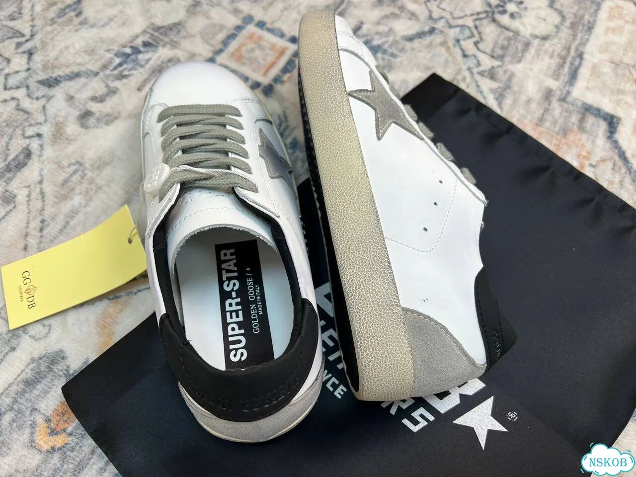 Кеды Golden Goose белые фото 5