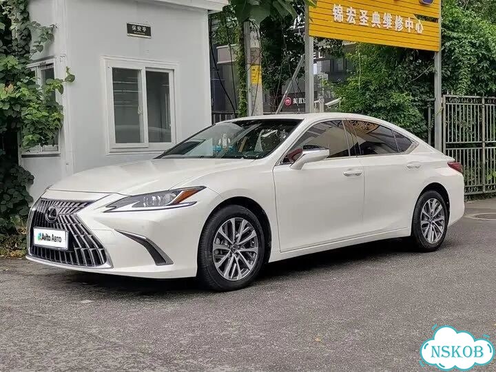 Lexus ES 2.5 AT, 2022, 47 000 км фото 3