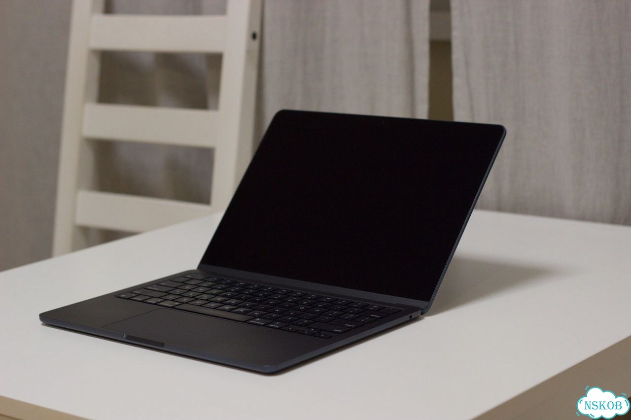 MacBook Air 13 M2 8GB 256GB Midnight фото 3