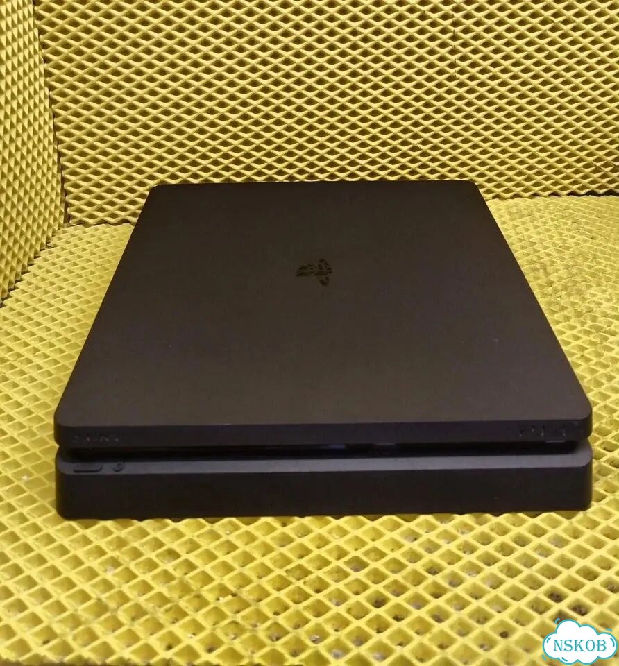 Игровая приставка Sony PS4 CUH-2108A фото 3