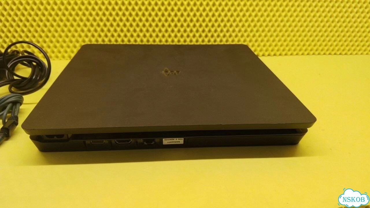 Приставка Sony PlayStation 4 Slim на 1 тб (па77) фото 2