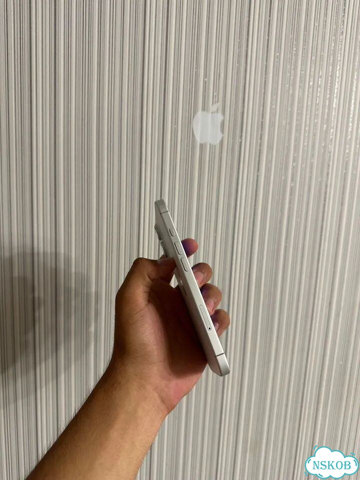iPhone 17, 256 ГБ, SIM + eSIM фото 3