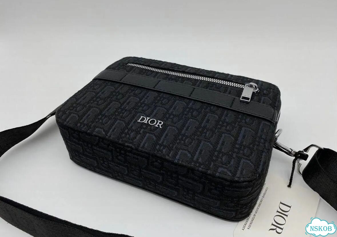 Сумка christian dior фото 1