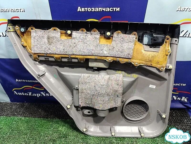 Обшивка двери задней правая Mitsubishi Pajero Sport фото 4