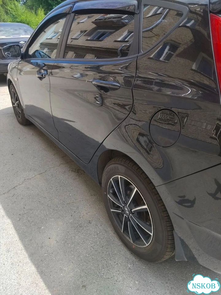 Hyundai Solaris 1.4 AT, 2011, 130 000 км фото 3