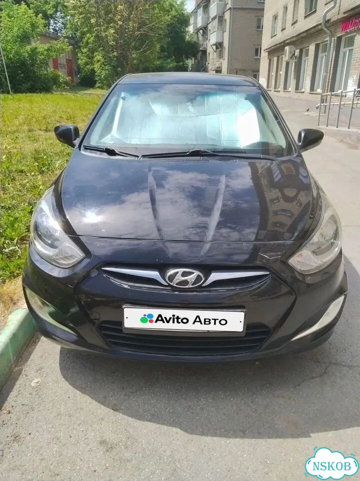Hyundai Solaris 1.4 AT, 2011, 130 000 км фото 4
