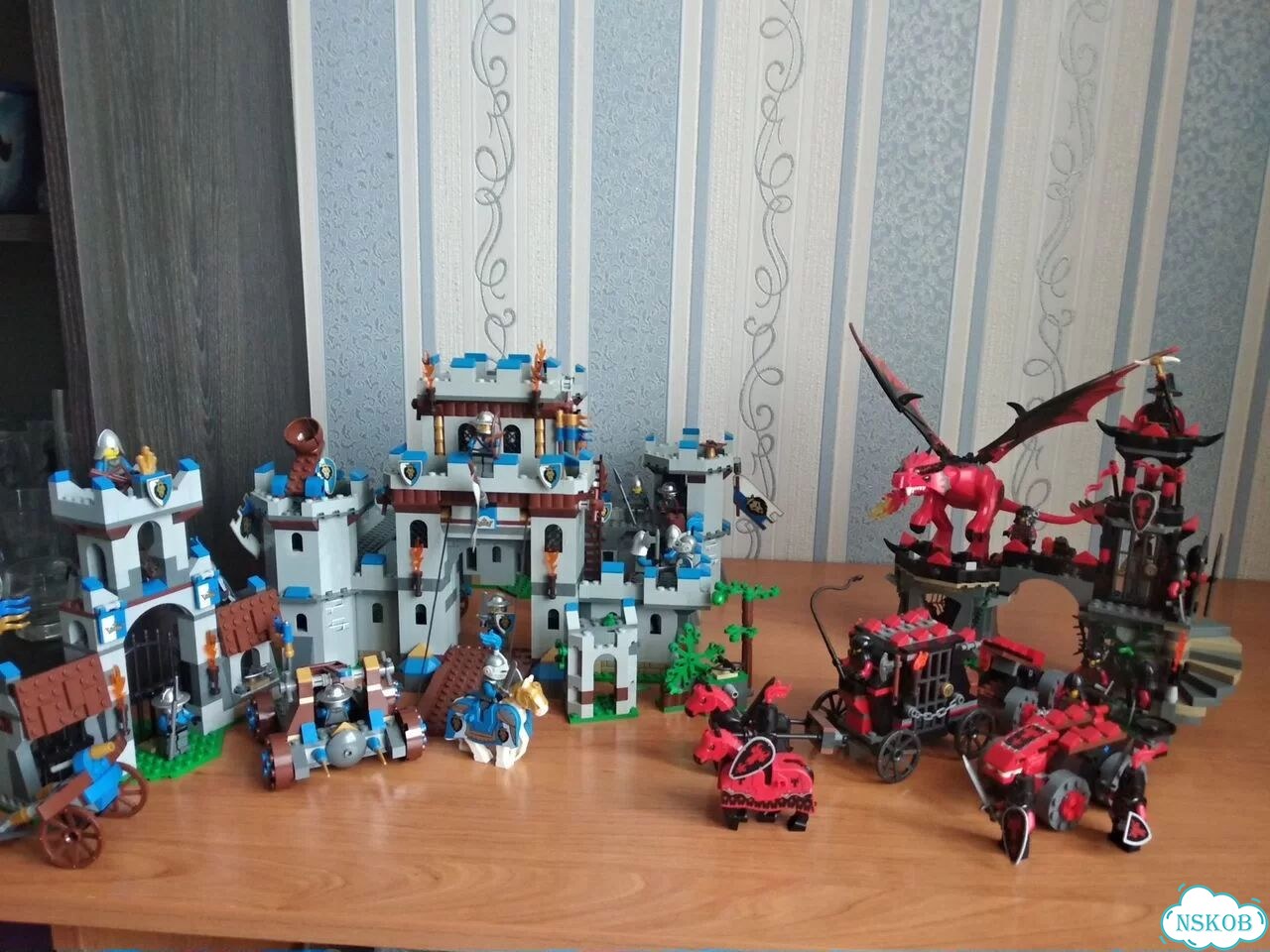 Lego Castle 2013 фото 1