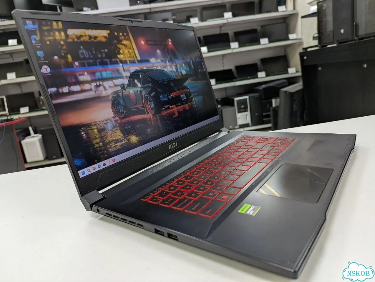 Большой Katana 17 RTX IPS 144Hz фото 1