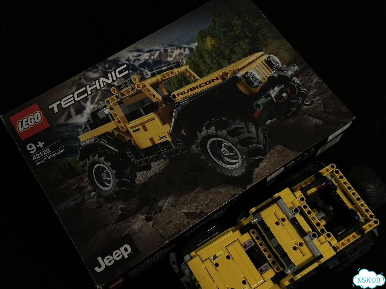 Lego technic 42122 Jeep Wrangler фото 7