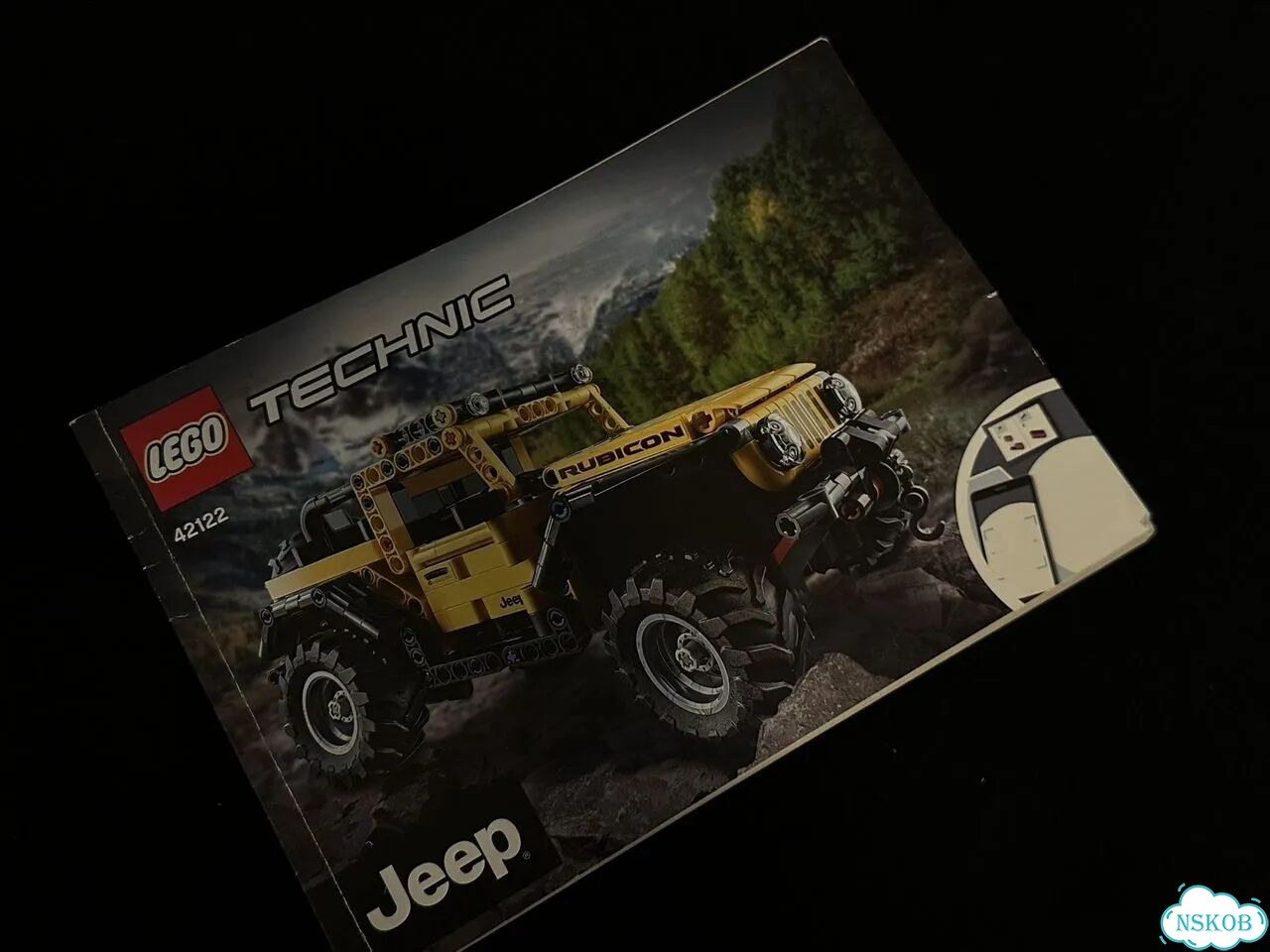 Lego technic 42122 Jeep Wrangler фото 8