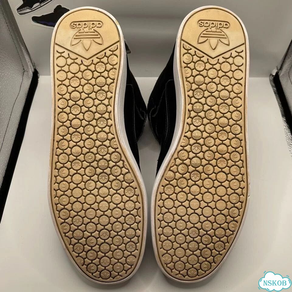 Кроссовки adidas Jeremy Scott type фото 6
