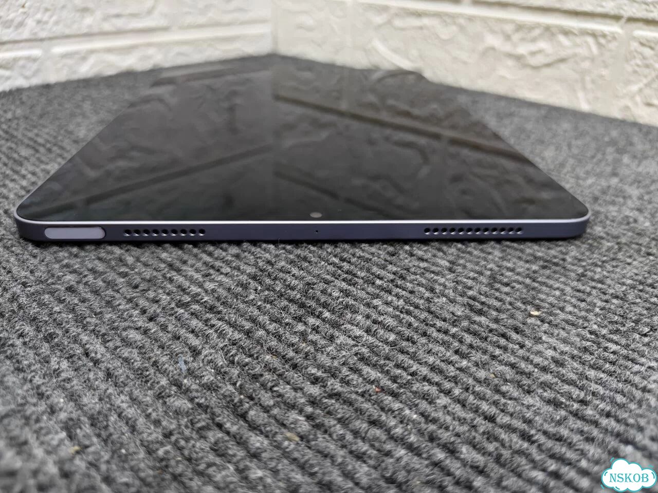 Планшет Apple iPad Air 5 поколения MME23LL/a(гбш) фото 3