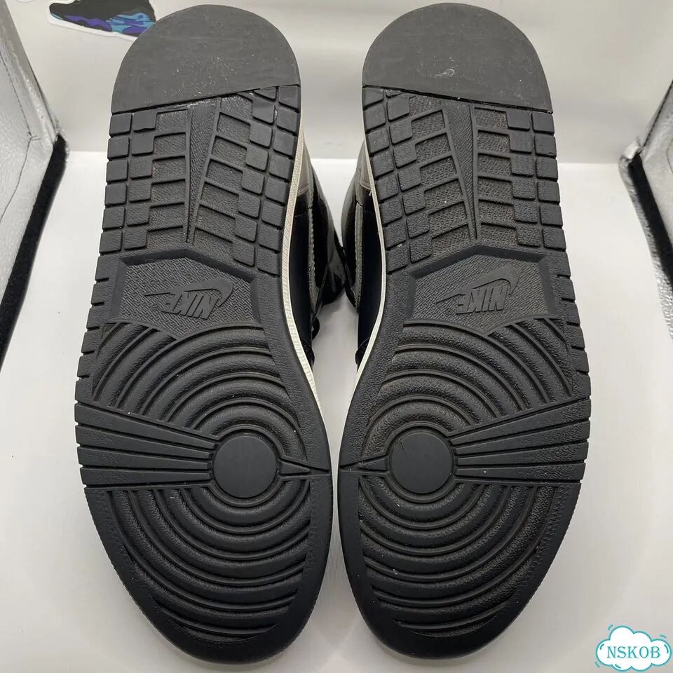 Кроссовки Nike Air Jordan 1 High Shadow фото 6