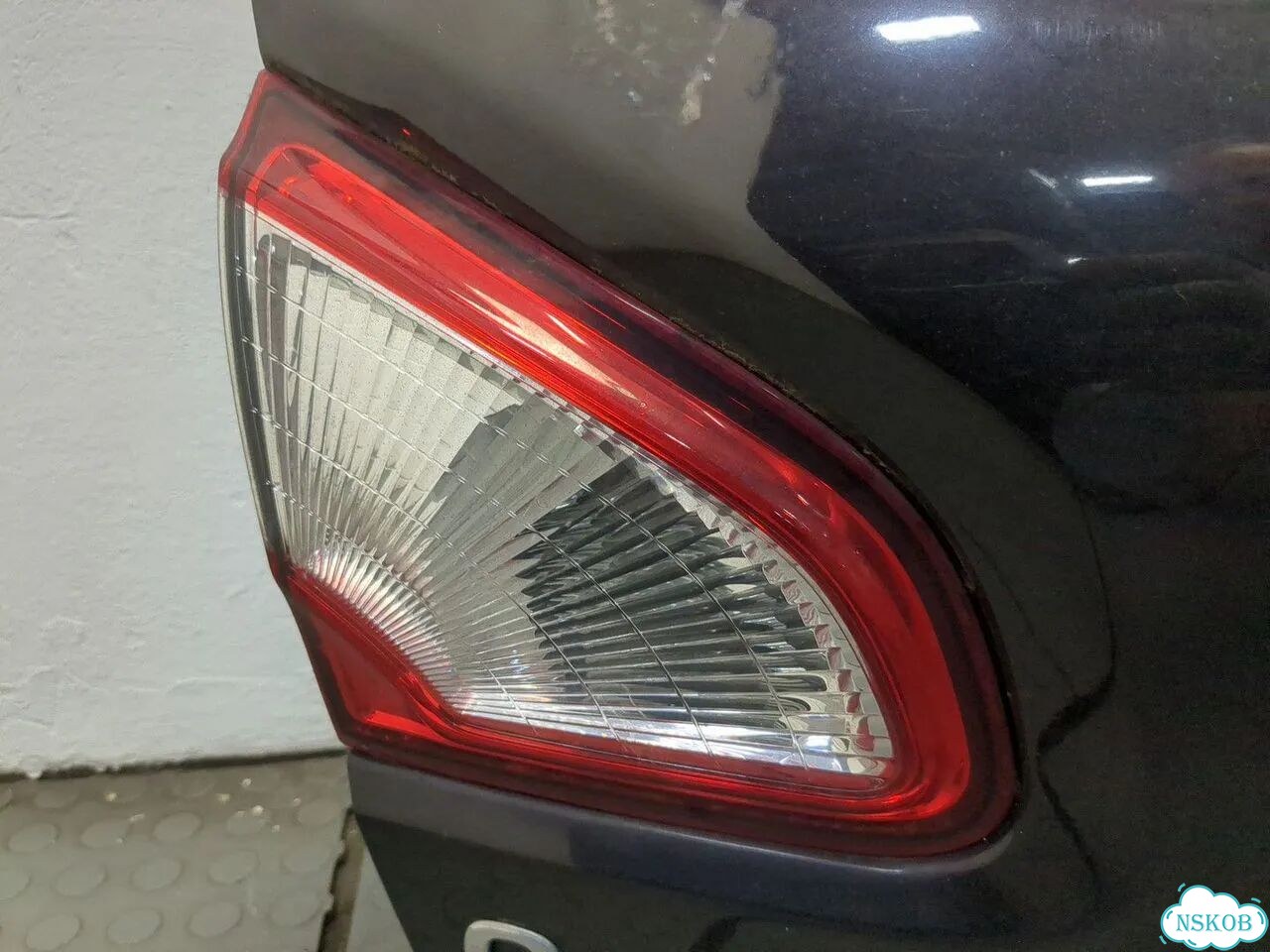 Крышка багажника Nissan Qashqai фото 8