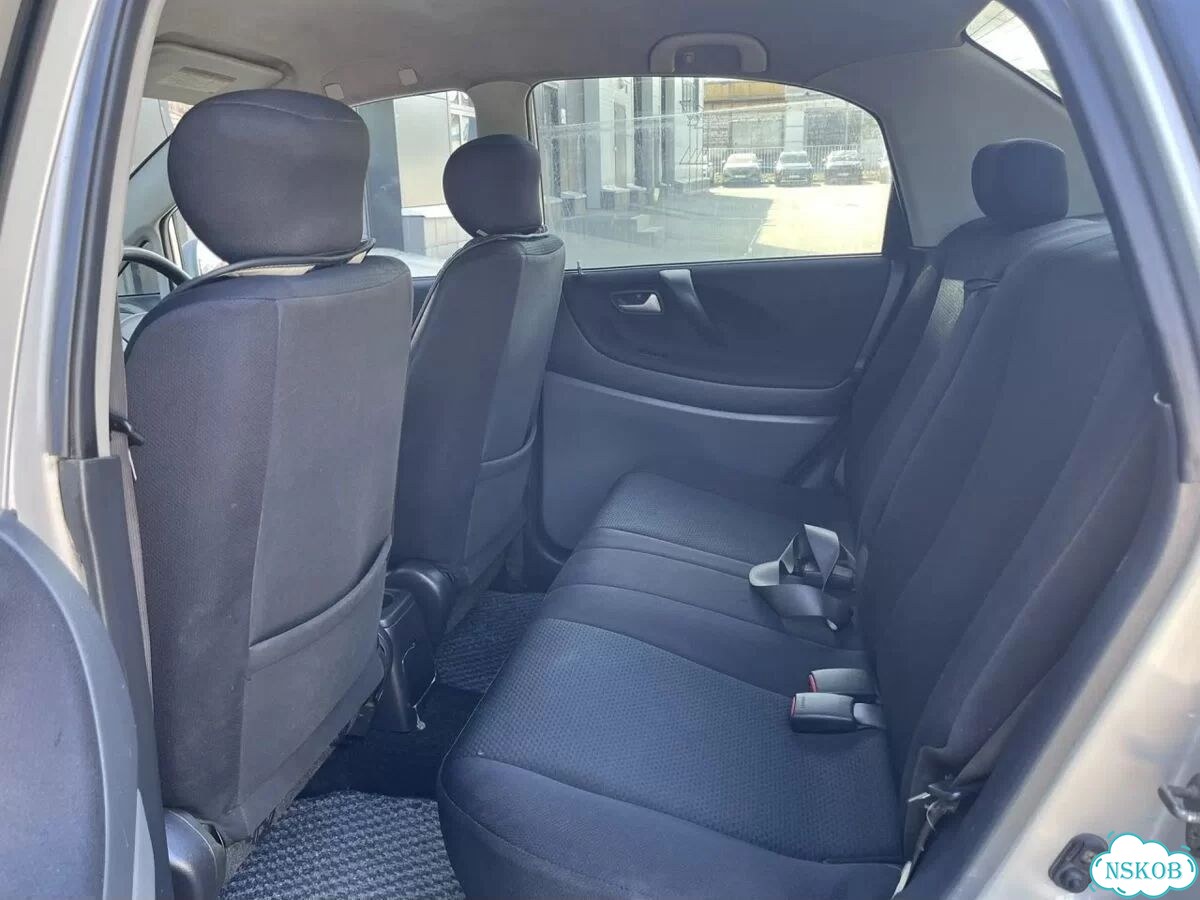 Suzuki Aerio 1.8 AT, 2003, 416 290 км фото 10
