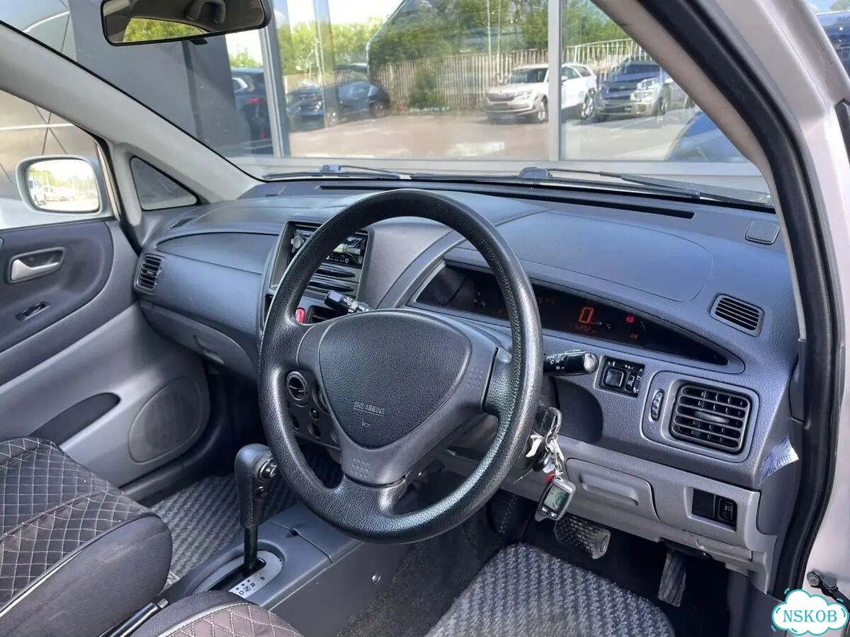 Suzuki Aerio 1.8 AT, 2003, 416 290 км фото 12
