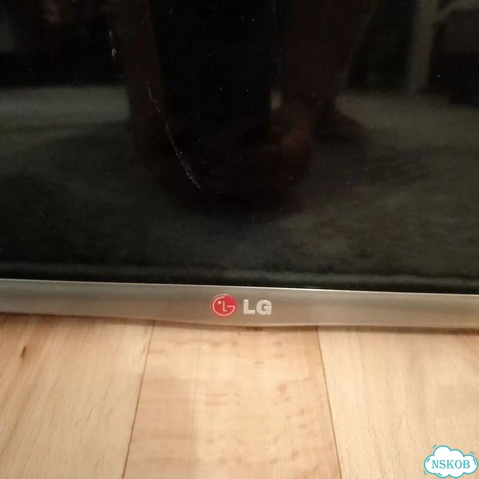 Телевизор SMART tv на запчасти фото 6