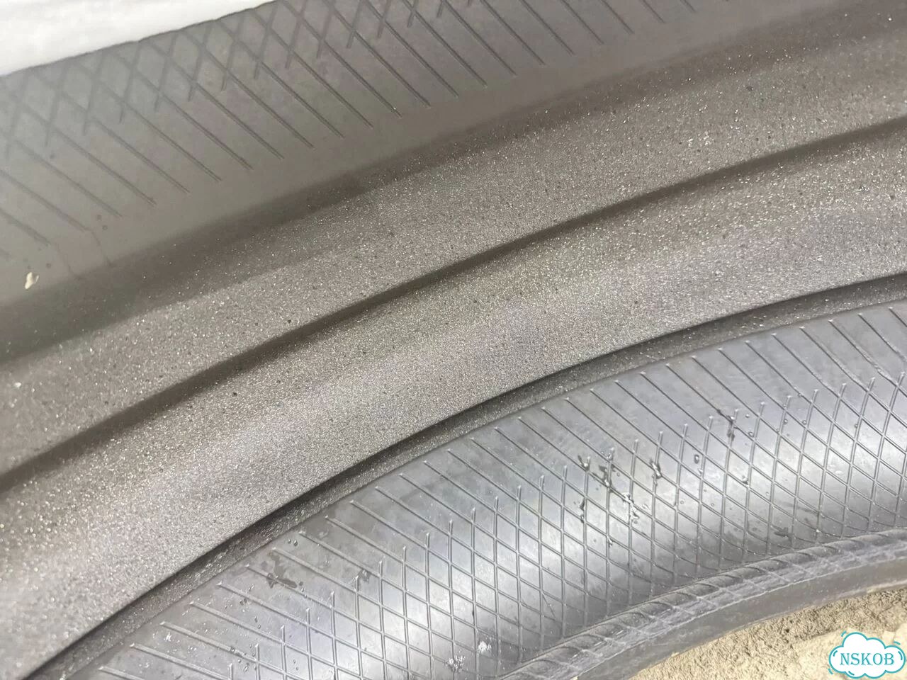 Dunlop Veuro VE304 225/50 R18 фото 8