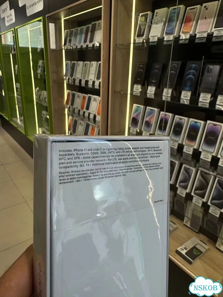 iPhone 11, 128 ГБ фото 3