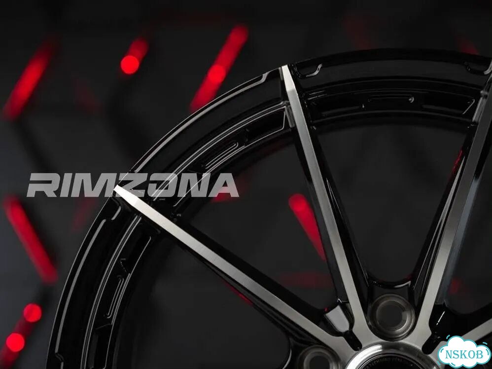 Литые диски VORSTEINER VFX-001 8×R18 5×114.3 фото 9