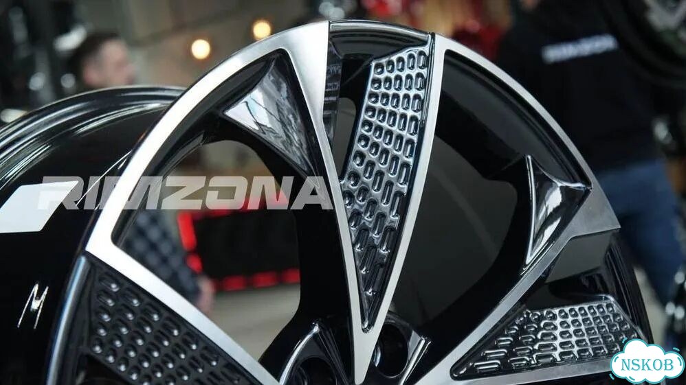Литые диски Audi 8.5×R20 5×108 фото 7