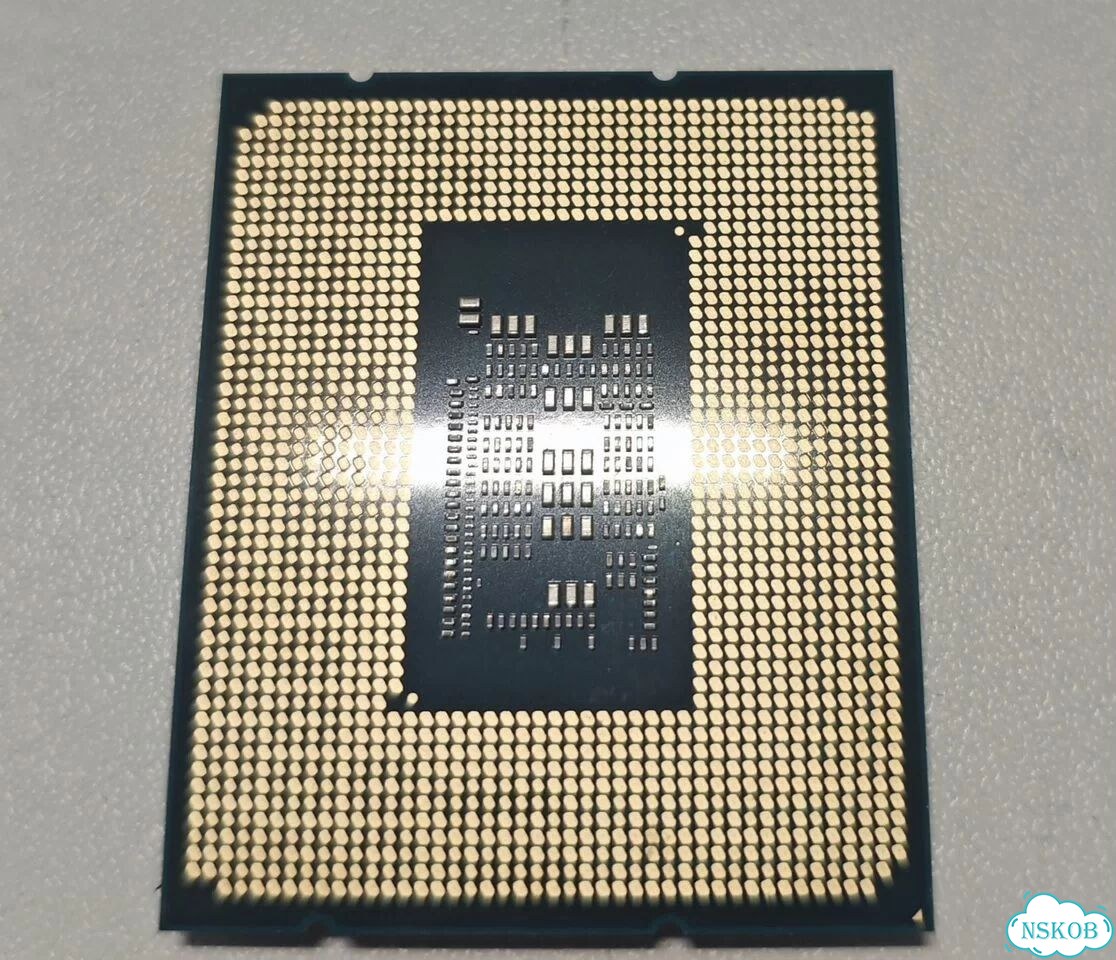 Процессор Intel Core i5-12400F фото 2