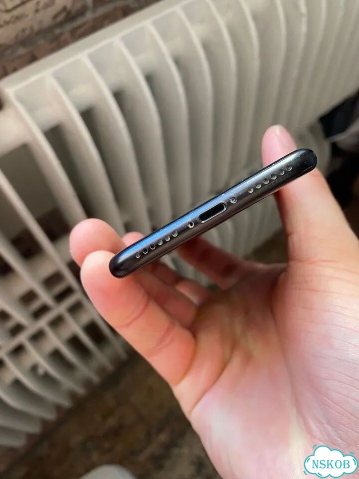 iPhone 7, 256 ГБ, 1 SIM фото 2