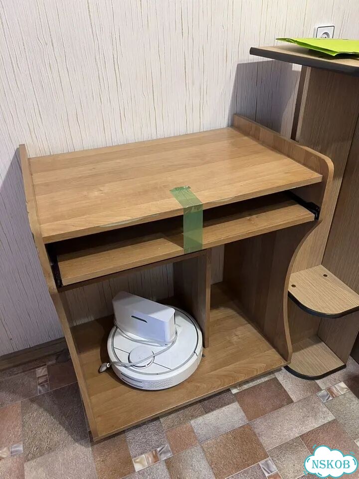 Компьютерный стол фото 1